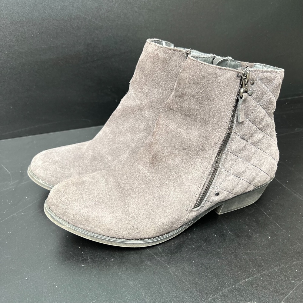 White Mountain‎ Jodi Ankle Booties Women's Size US 9.5W Gray Quilted Side Zipper